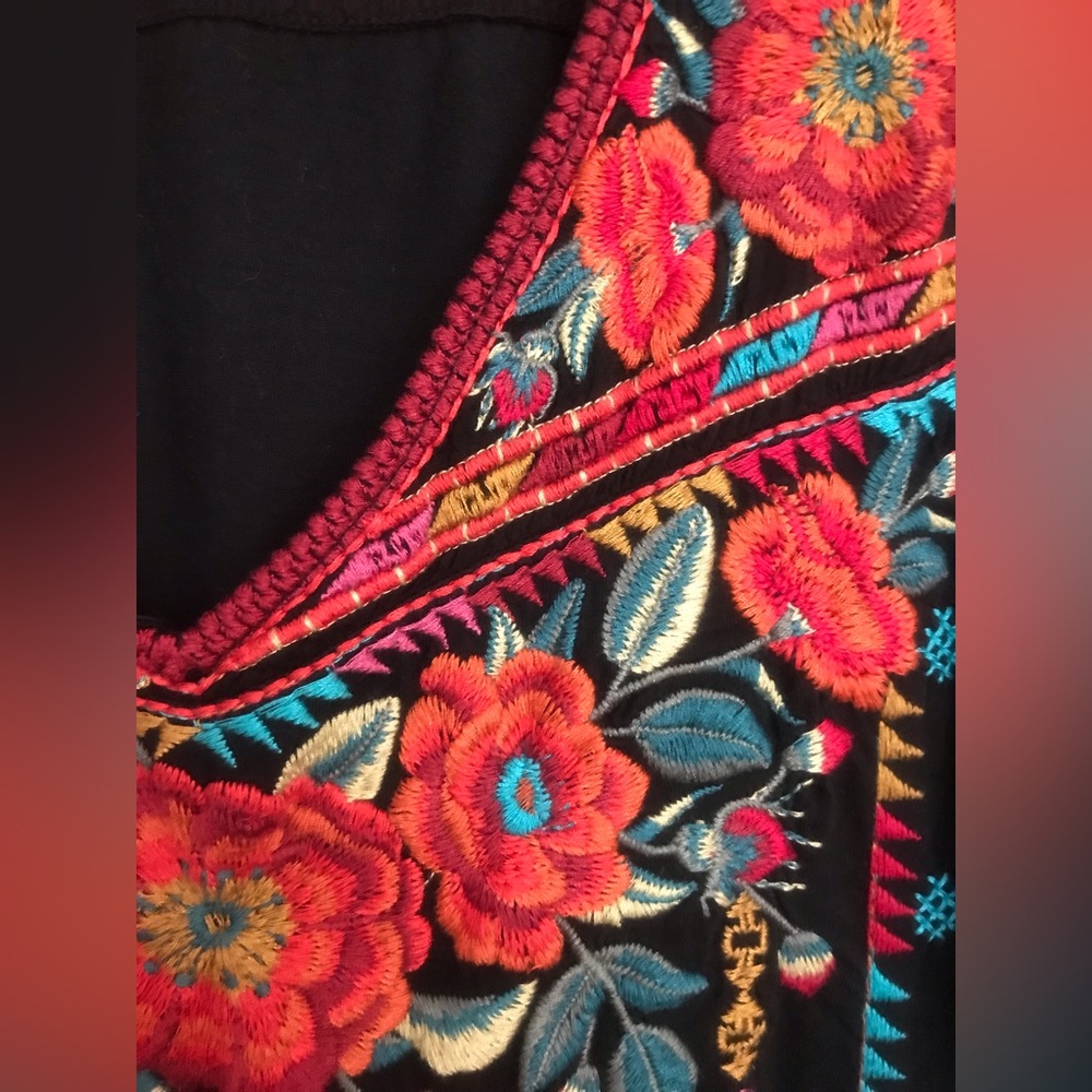 SALE❣️ Johnny Was Sleeveless A-Line Embroidered Dress - Picture 4 of 8